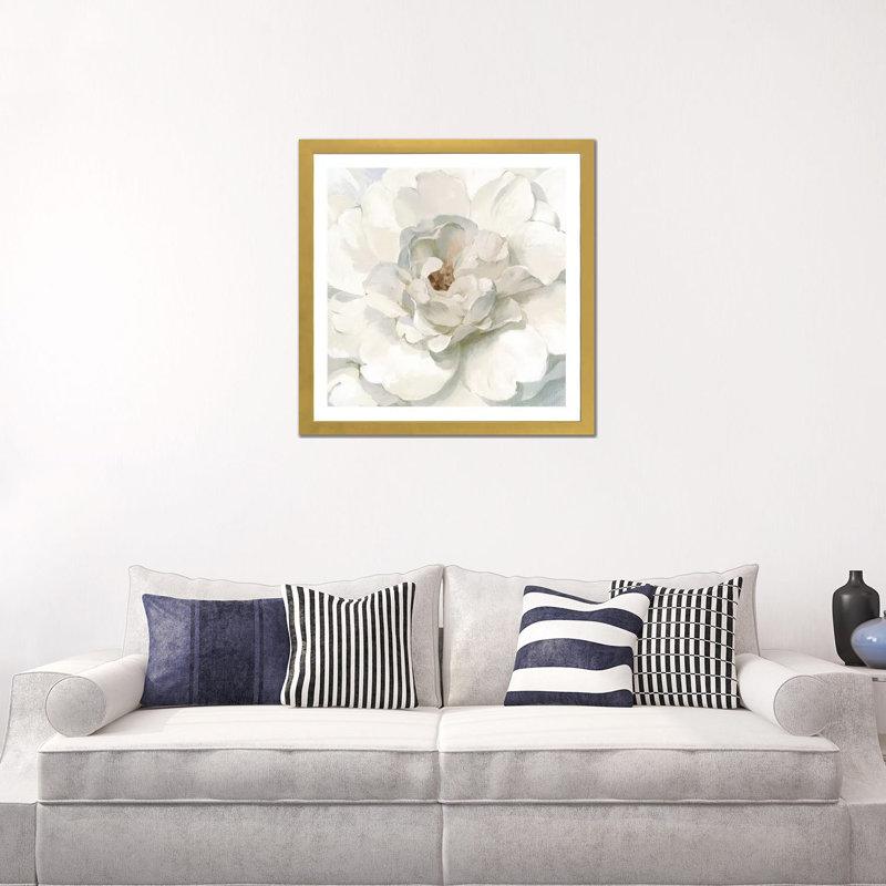 Neutre pivoine par Danhui Nai - impression, Papier encadré doré, Blanc, H 24 po x l 24 po x p 1 po