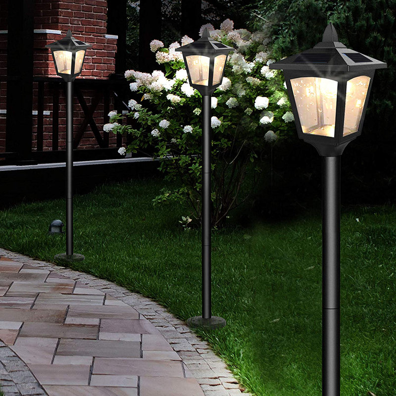 McAnulty Lamp Post (Full)