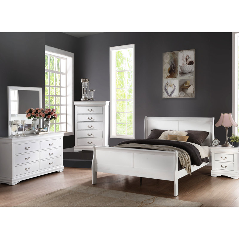 Très grand lit très grand blanc de l'Est avec support stable en bois synthétique de style et de matériaux, Très grand lit