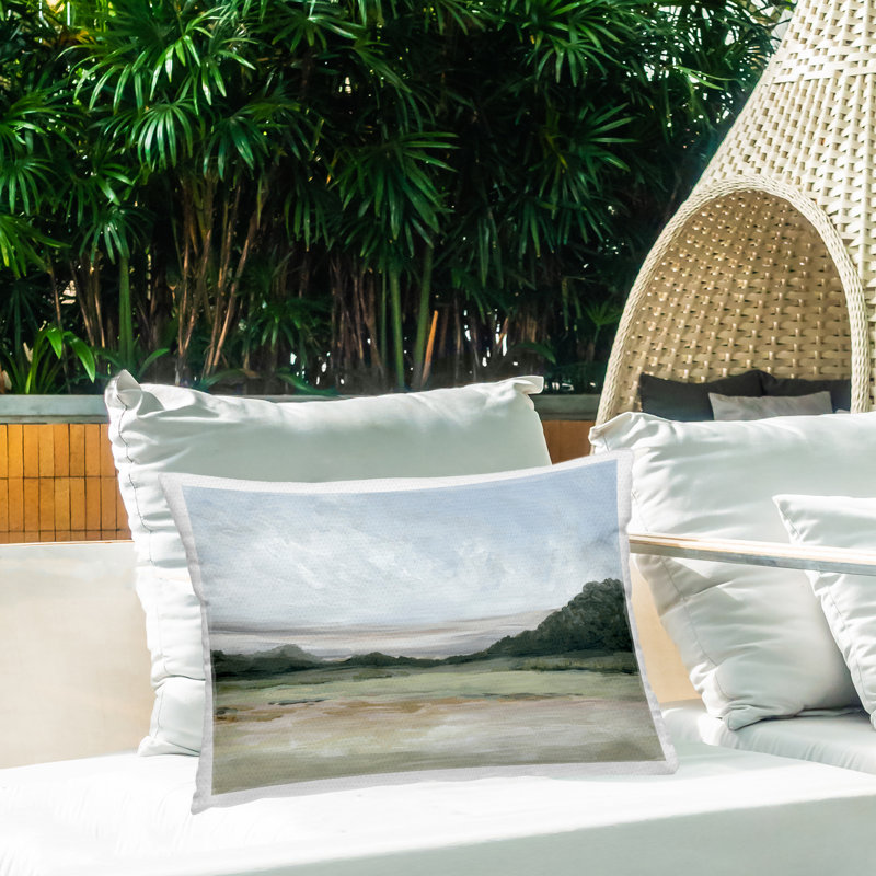 Coussin d'extérieur imprimé Crisp Horizons par Jacob Q