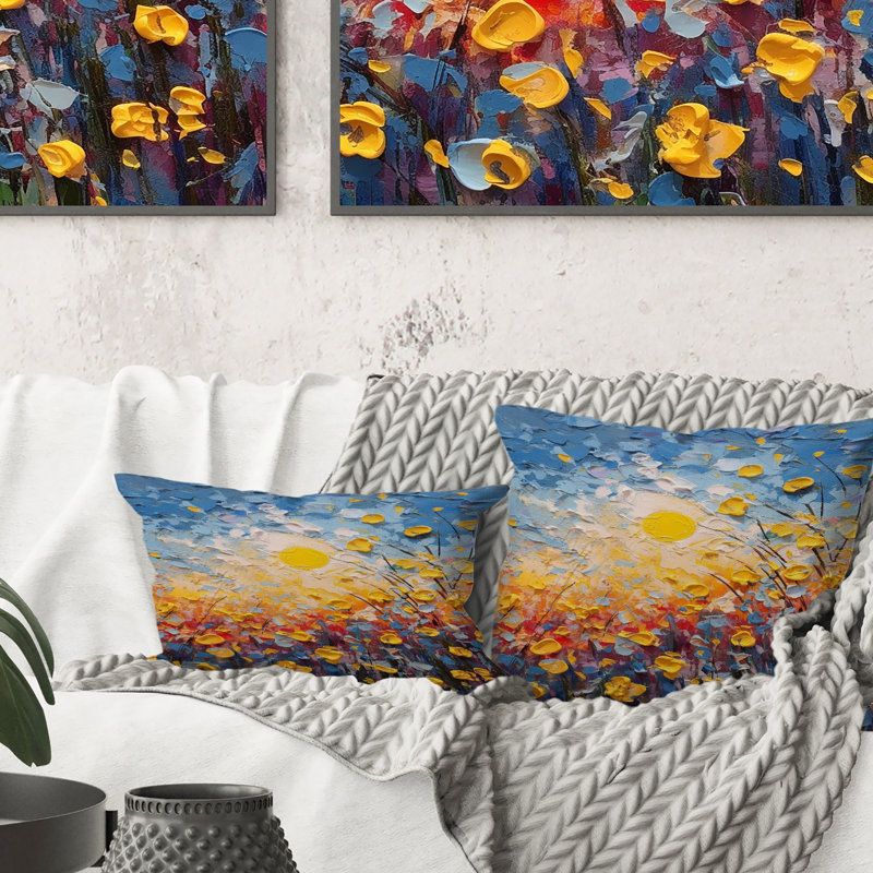 Champ de fleurs d'été de coquelicots et boutons d'or - Coussin décoratif imprimé de fleurs