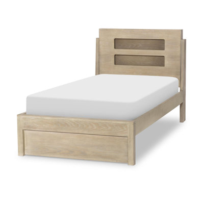 Klier Complete Panel Bed