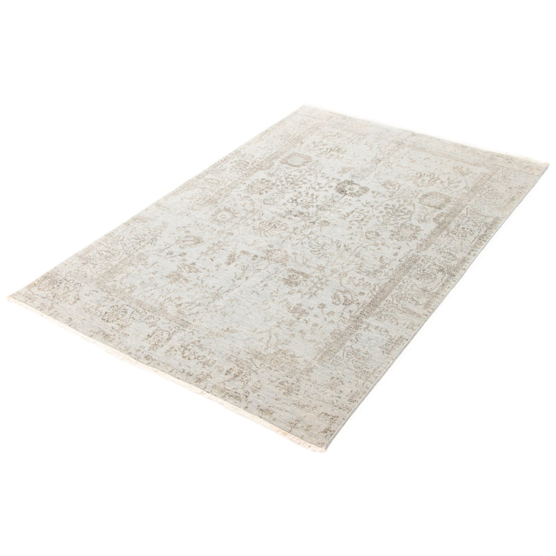 Tapis bleu Heritage 5 pi 3 po x 8 pi 2 po