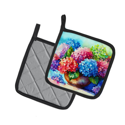Caroline's Treasures Floral Polyester Potholder Set