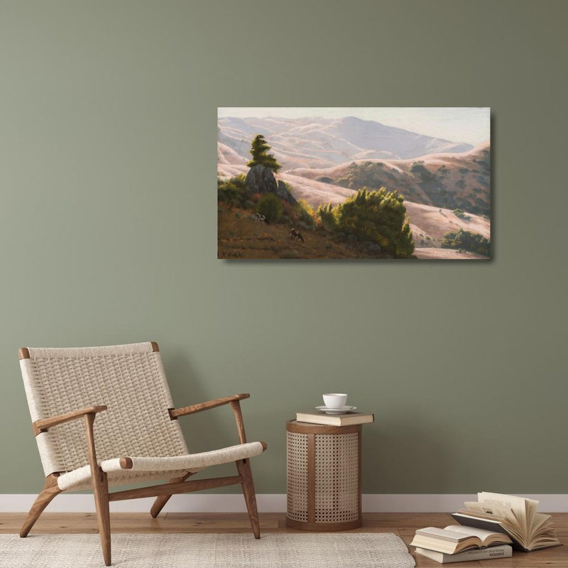 "Bétail broutant dans les collines ensoleillées" par Ludmilla Pilat Welch - Art mural sur toile tendue avec châssis