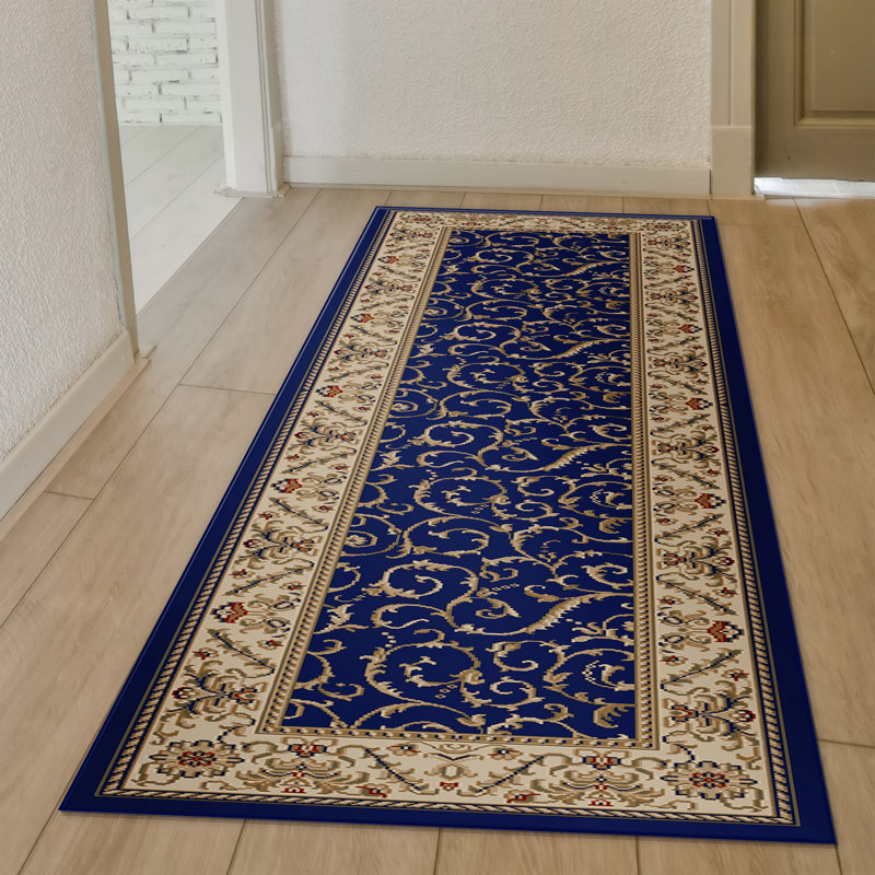 Tapis bleu marine Weisgerber, Tapis de couloir : 2 pi 2 po x 7 pi 7 po