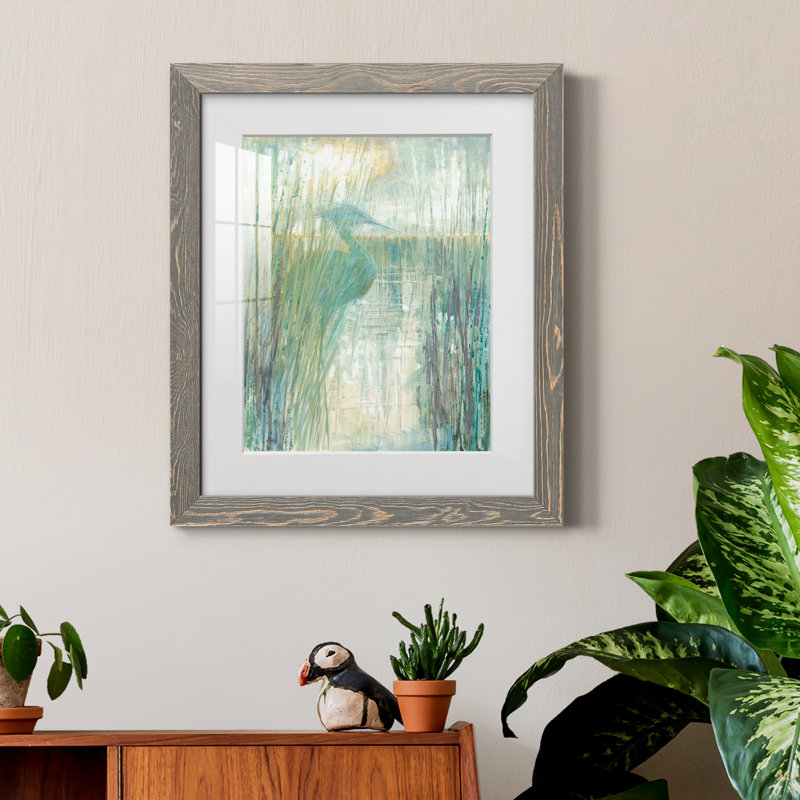 Morning Egret I - peinture encadrée, Cadre gris, H 20 po x l 17 po x P 1,5 po