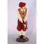 Petite golfeuse visant une petite statue