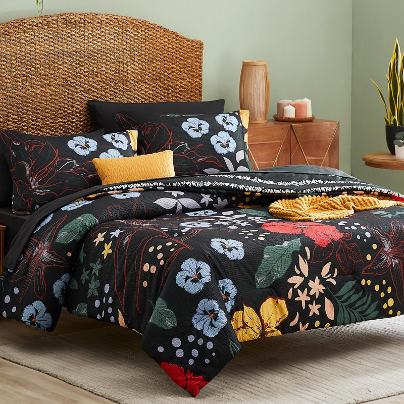 Comforter Set, Comforter Set with Pattern, Soft Seersucker Design All Season Microfiber Bedding Set, Black/Red/Blue Floral