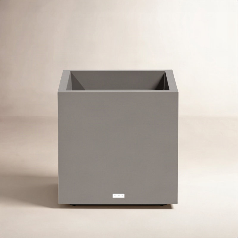 Boîte à fleurs Block Series, H 18,25 po x l 17 po x P 17 po, Gris
