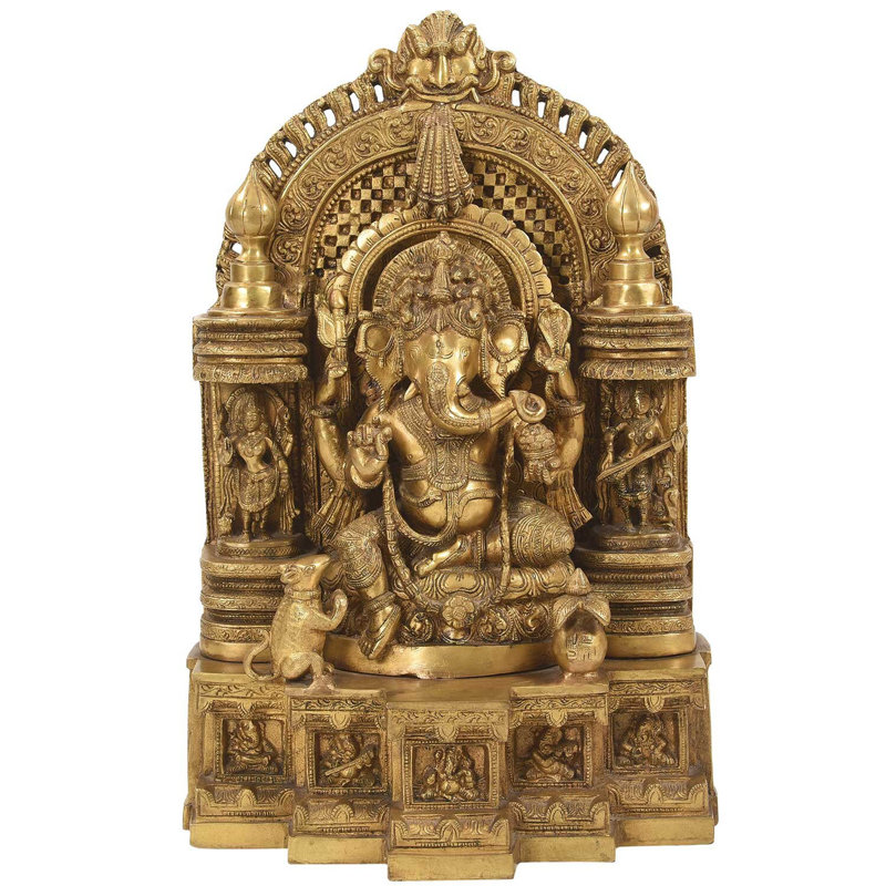 Figurines & Sculptures