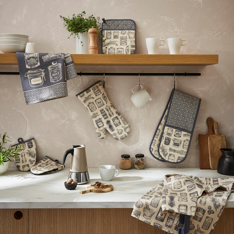 Ulster Weavers Herbs & Spices 100% Cotton Potholder