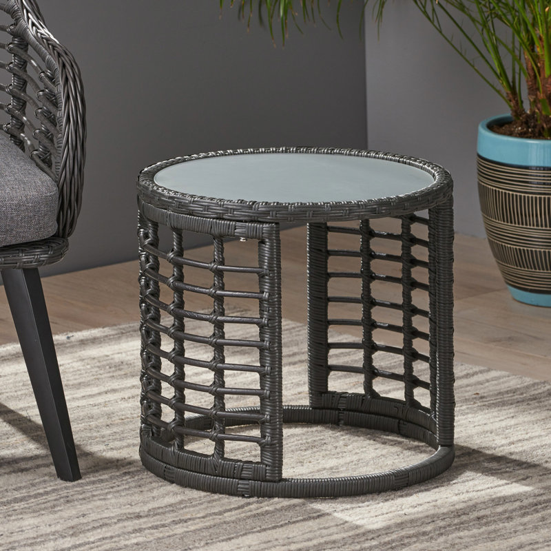 Table d'appoint grise de P 18,2 po x l 16,34 po, l 11,94 lb, avec rangement élégant de 18,2 po de profondeur, largeur de 16,34 po, poids de 11,9 lb