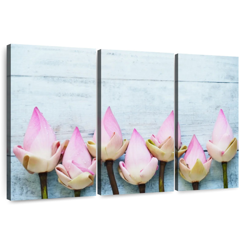 Collection Harnek Lotus Buds, H 48 po x l 74 po