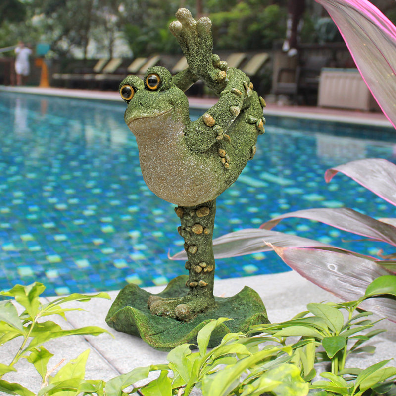 Statue de pied de grenouille danse sommier down