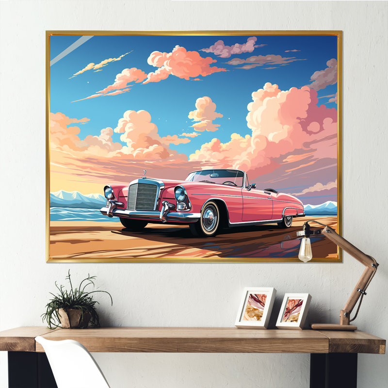 Voiture rose Cadillac rose au coucher du soleil III - voiture ancienne, art mural américain, Cadre flottant doré
