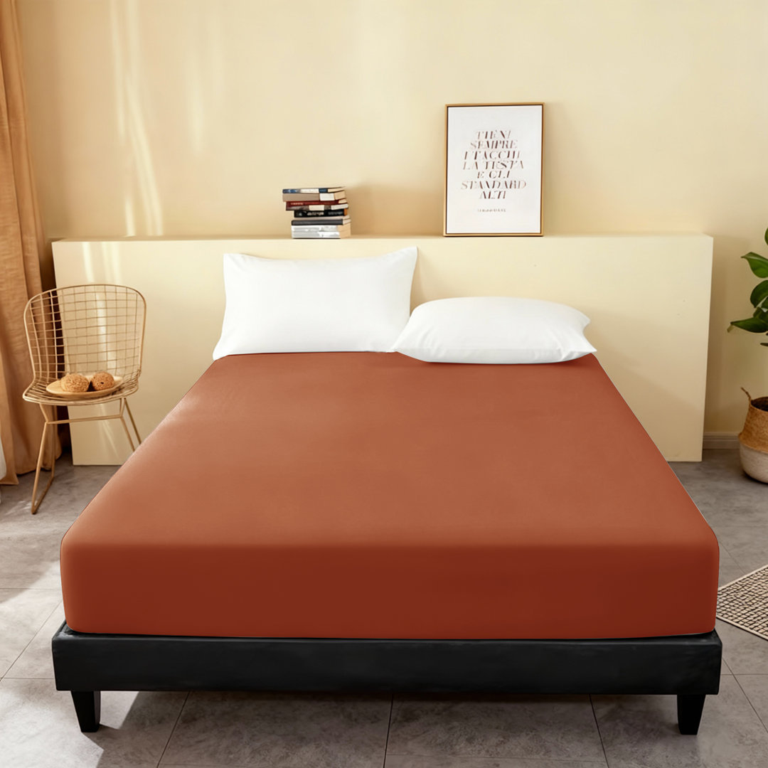 Super Soft Microfiber Fitted Sheet – 25cm Deep Pocket, Brushed Finish