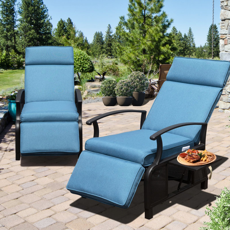 Fauteuil inclinable d'extérieur en métal avec table rabattable et réglable, bleu marine, capacité de charge de 350 lb dans la table d'angle bleue, capacité de charge