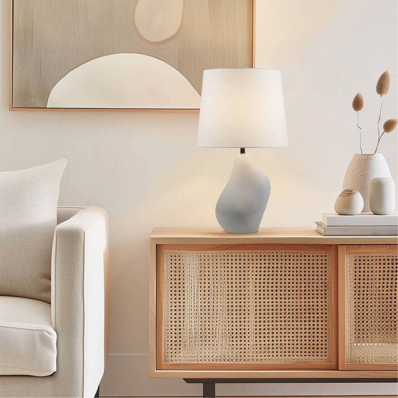 Lampe de table asymétrique en céramique grise voir ci-dessous