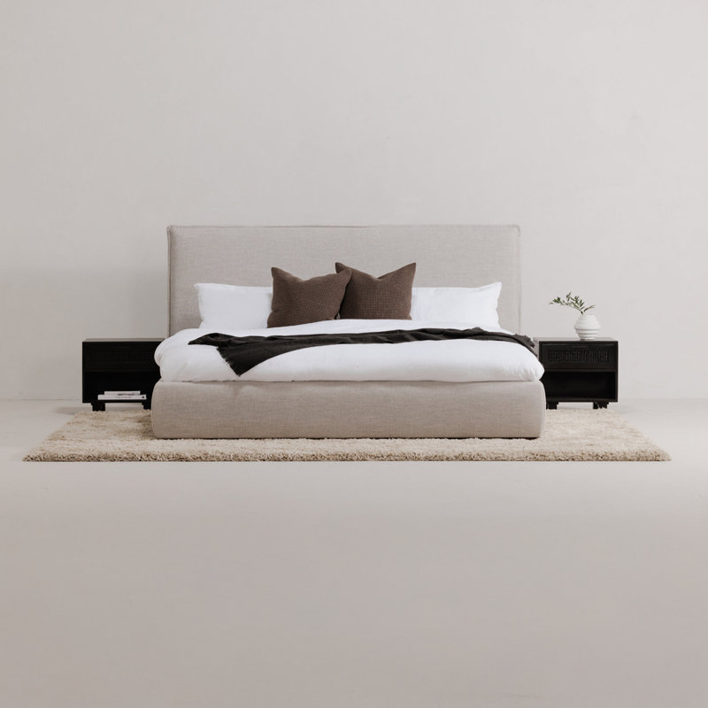 Timothy Upholstered Low Profile Platform Bed, King, Light Gray Basketweave, 45.5