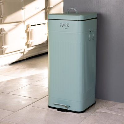 Retro Steel Step On Kitchen Trash Can - 30L