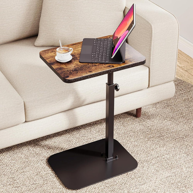 Table télé, plateau de canapé en forme de C, table d'appoint pivotante à 360 ° réglable en hauteur, support d'ordinateur portable pour fauteuil inclinable, petites tables de chevet, brun rustique