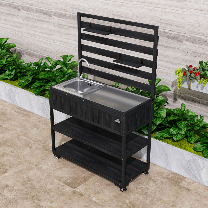 Îlot de cuisine extérieur avec évier en acier inoxydable, roues verrouillables, tablettes de rangement et ouvre-bouteille intégré