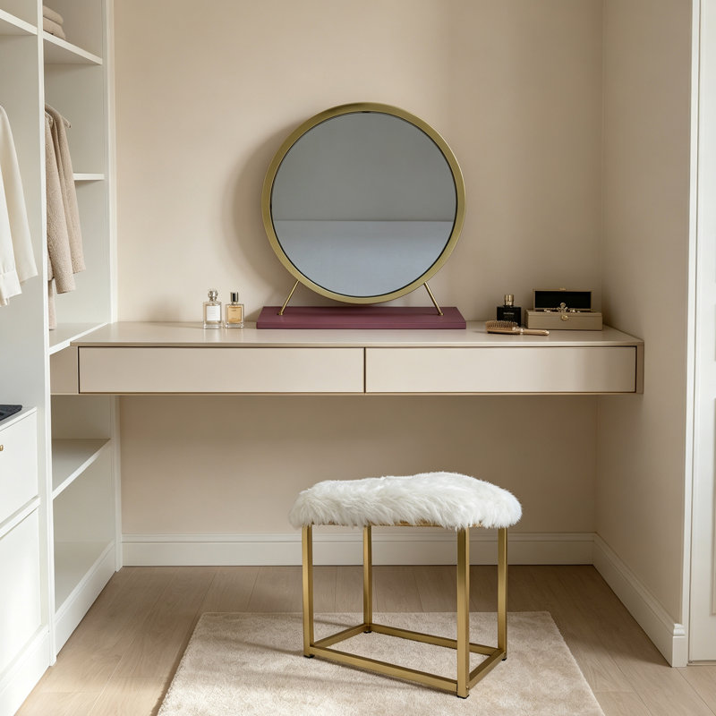 Tabouret de coiffeuse minimaliste moderne en fausse fourrure blanche avec structure en métal doré et miroir rond HD à base rose