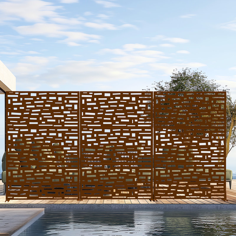Metal Outdoor Privacy Screen, 182.9cm H x 119.4cm W x 40.6cm D, Brown