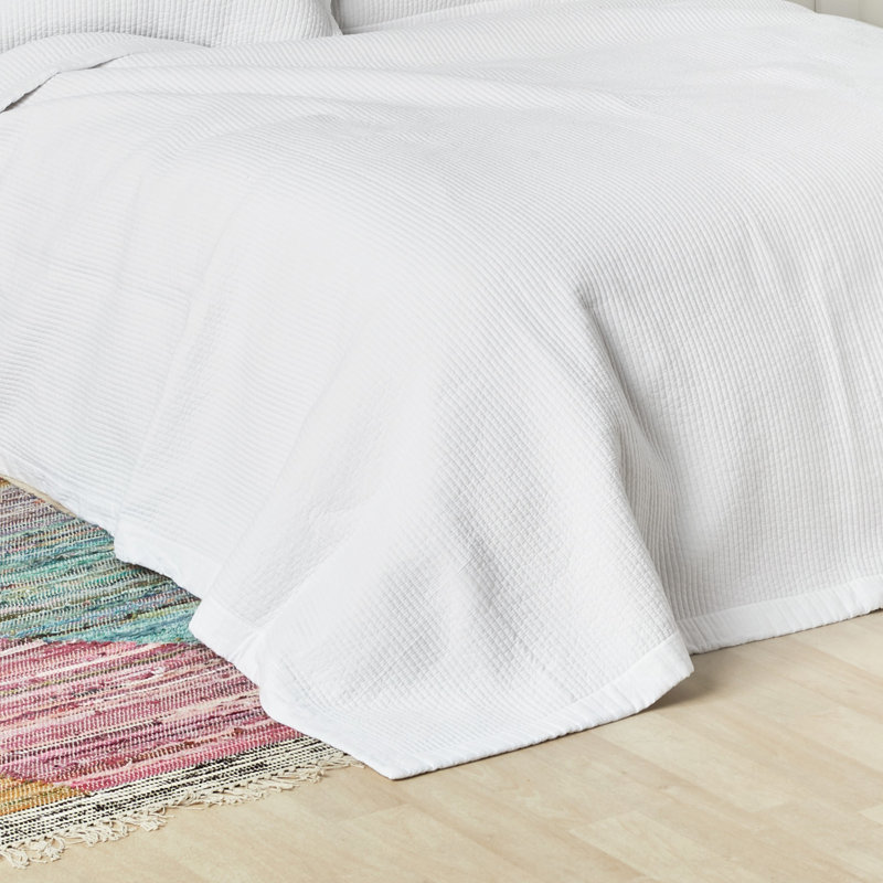 Michigan Single Quilt, White, Queen Quilt