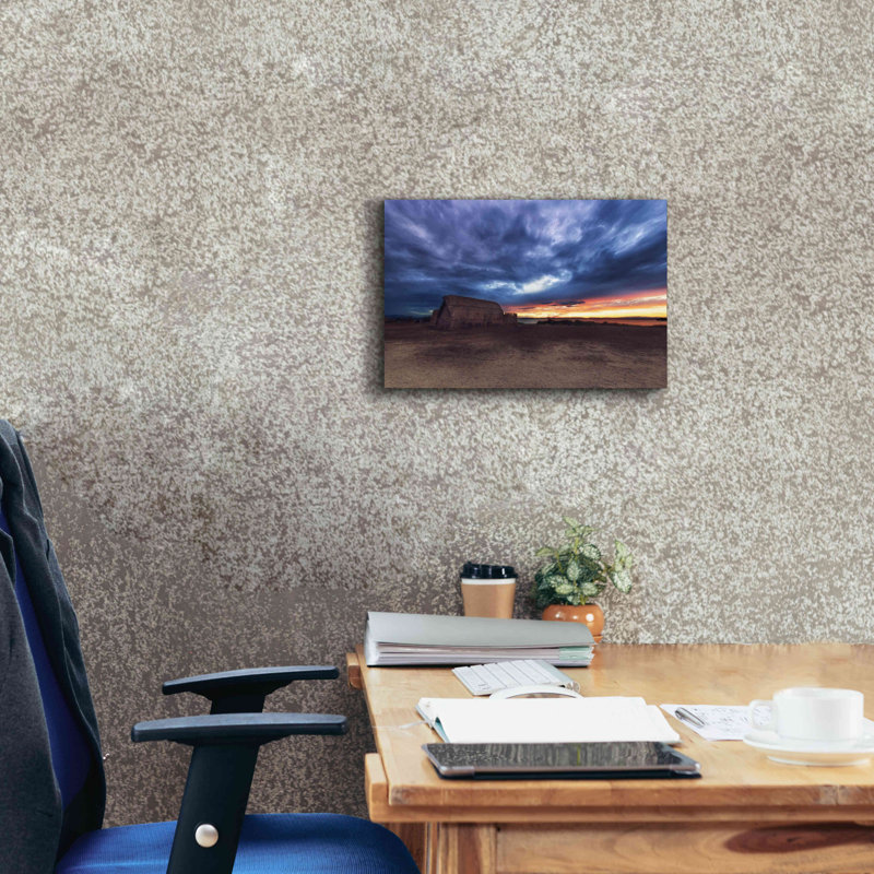 «Stormy Sky» par Sebastien Lory - photographie sur toile tendue, H 12 po x l 18 po x P 0,75 po