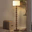 Lampadaires ronds en bois massif-117566285