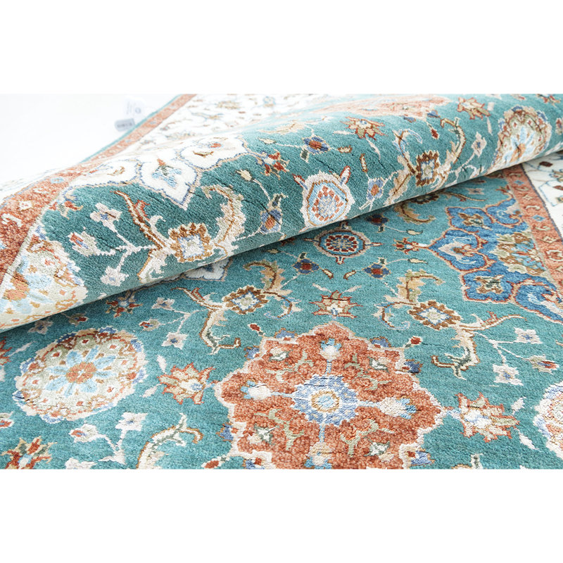 Oriental Area Rug, Rectangle 4' x 6'
