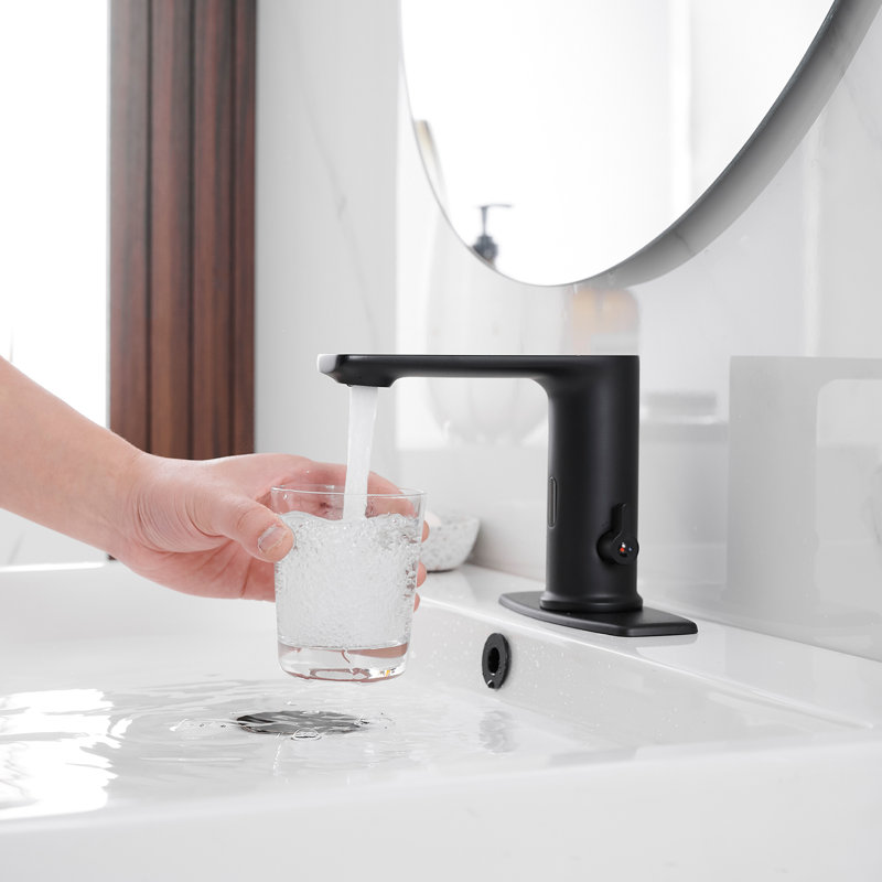 Single-Hole Single-handle Bathroom Faucet, Matte Black