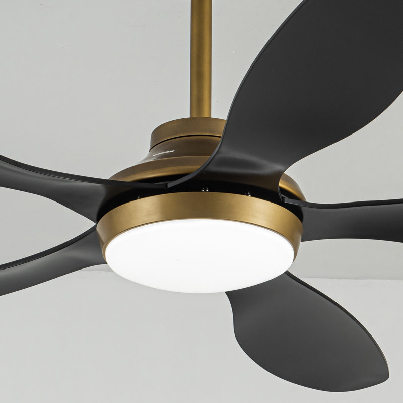 Ventilateur de plafond intelligent 52 po Zerik avec 3 lumières à intensité variable et télécommande, compatible avec Alexa / Google
