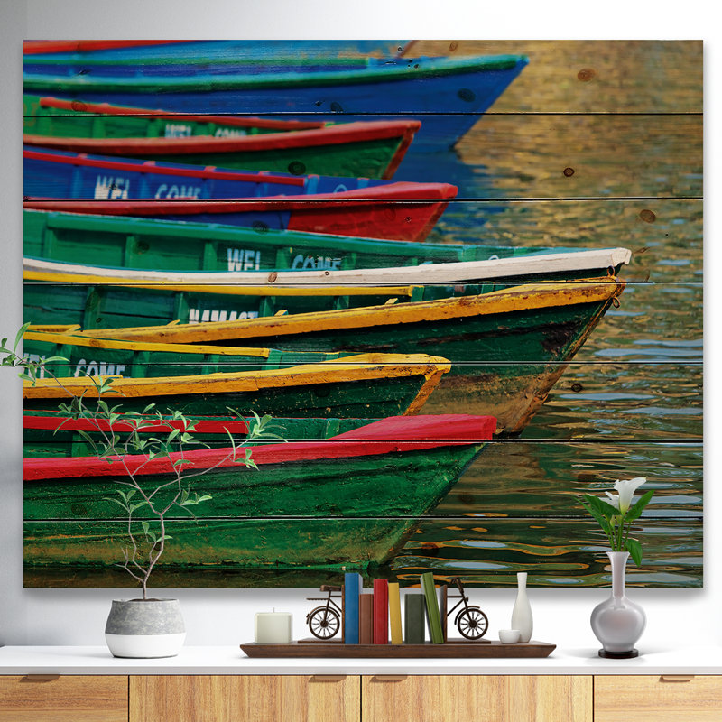 Bateaux colorés sur le lac Phewa au Népal - impression, Bois, H 30 po x l 40 po x P 1,5 po