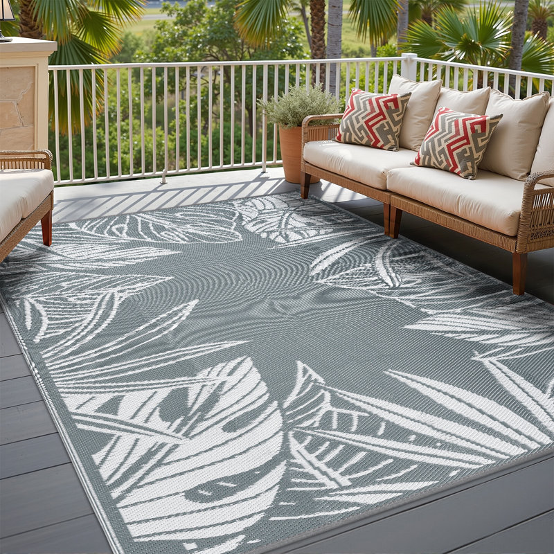 Ellie Outdoor Braided Floral Area Rug, Rectangle 5' x 8'