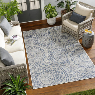 Tapis bleu Bien-Aime