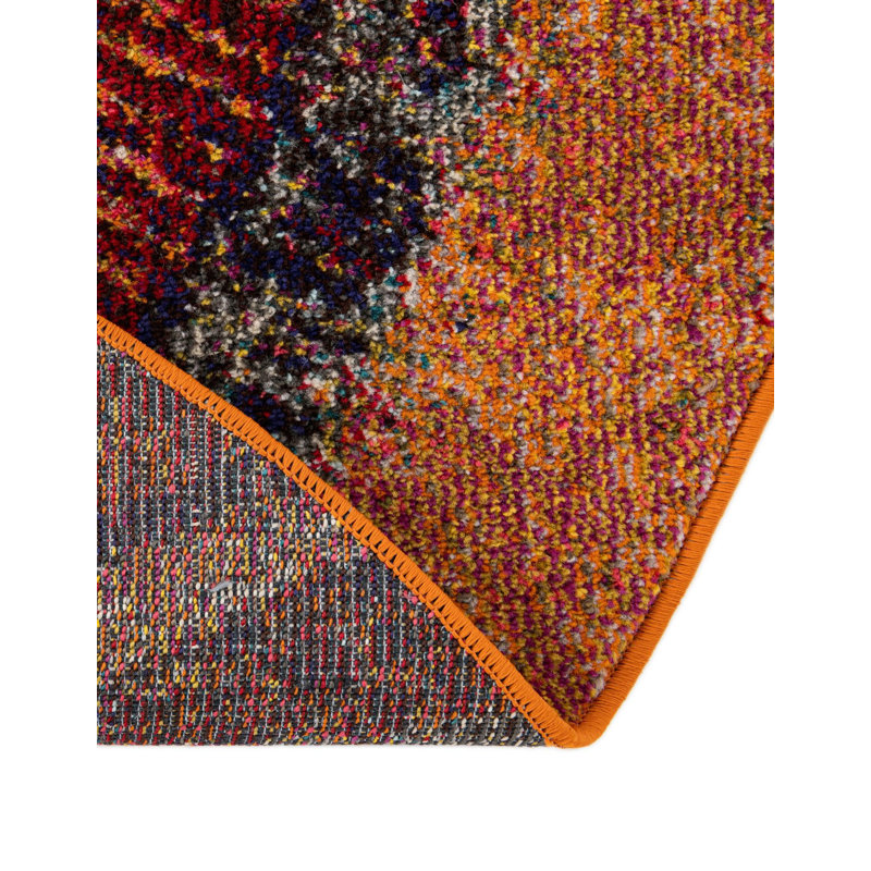 Eddins Washable Geometric Indoor Rug, Round 6'1"