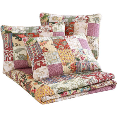 Beige/Red Cotton Reversible Quilt Set
