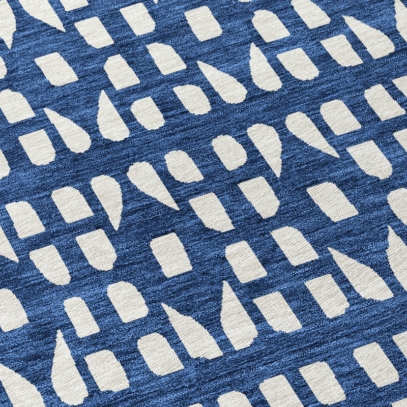 Navy Geometric Synthetic Rectangular Indoor/Outdoor Rug 2'6" x 3'10"
