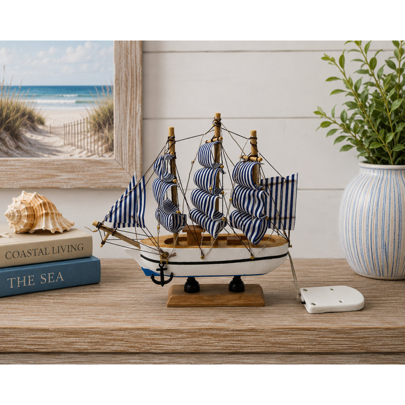 Figurines & Sculptures