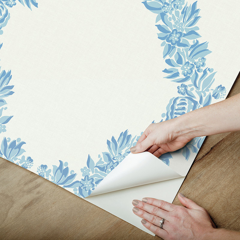 Wreath Trellis Vinyl Peel & Stick Wallpaper Double Roll, Sky Blue