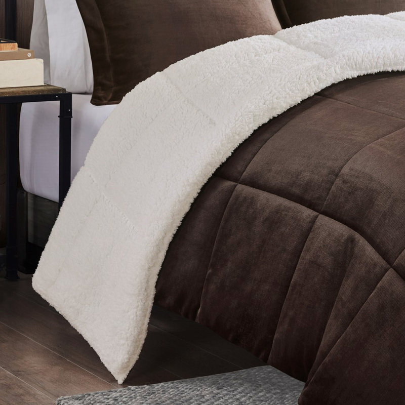 Comforter With To Luxury Feel For A Comfortable Sleep, Full Comforter + 2 Shams + 1 Throw Pillow, Brown/Ivory