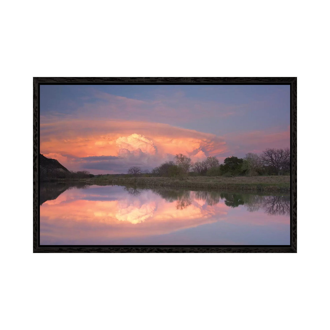 Sturmwolken über dem South Llano River, South Llano River State Park, Texas III