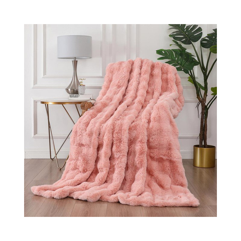 Bubble Throw Machine Tufted Throw Blanket, Pink