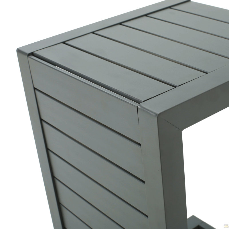 Table en forme de C, Gris