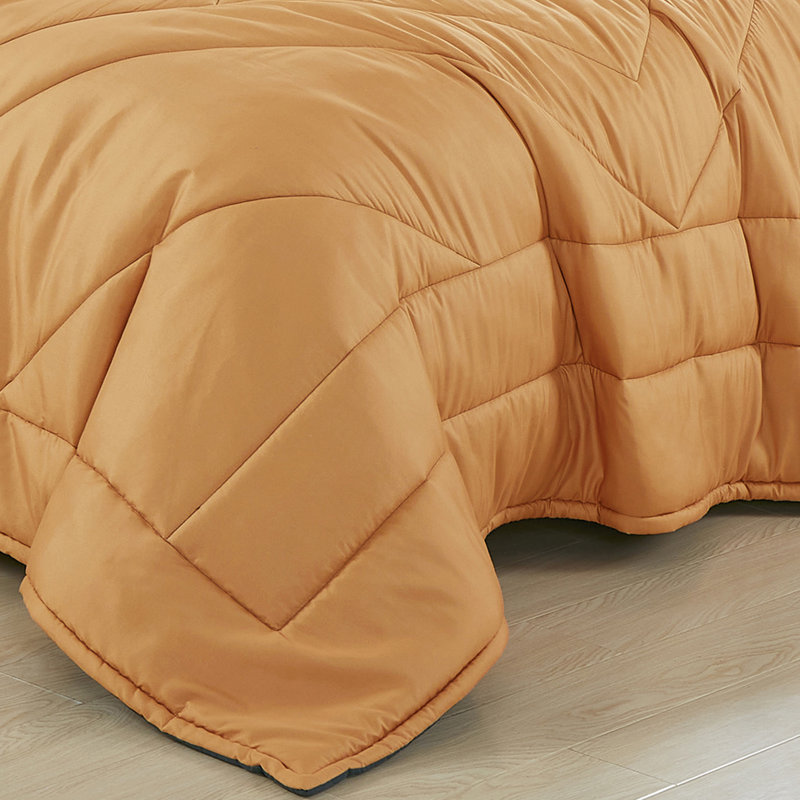 Hatim Bedding, King Bedspread + 2 King Shams
