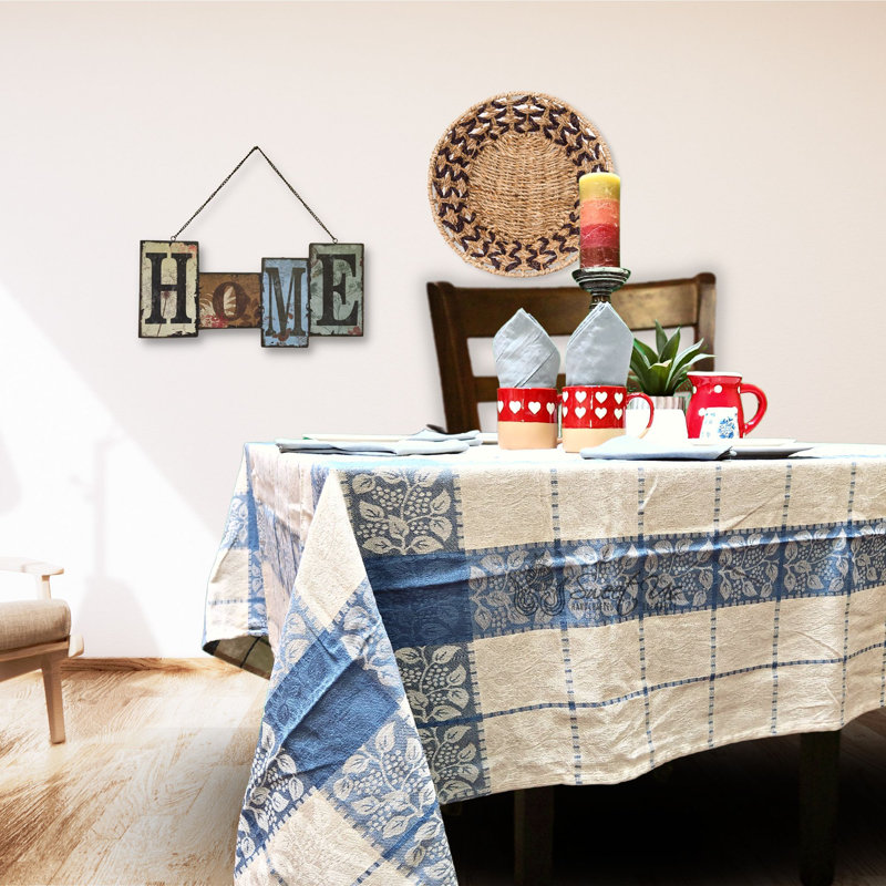 Jacquard Grapevine Tablecloth, 60" Square