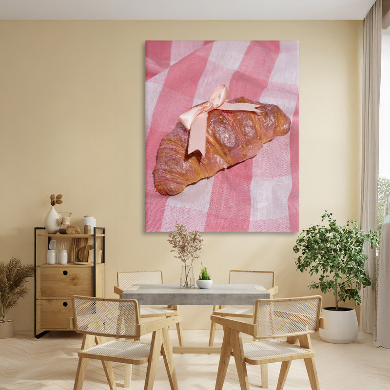 Glam Ribbon Croissant Canvas, conception par Lish Creative, 48 x 36